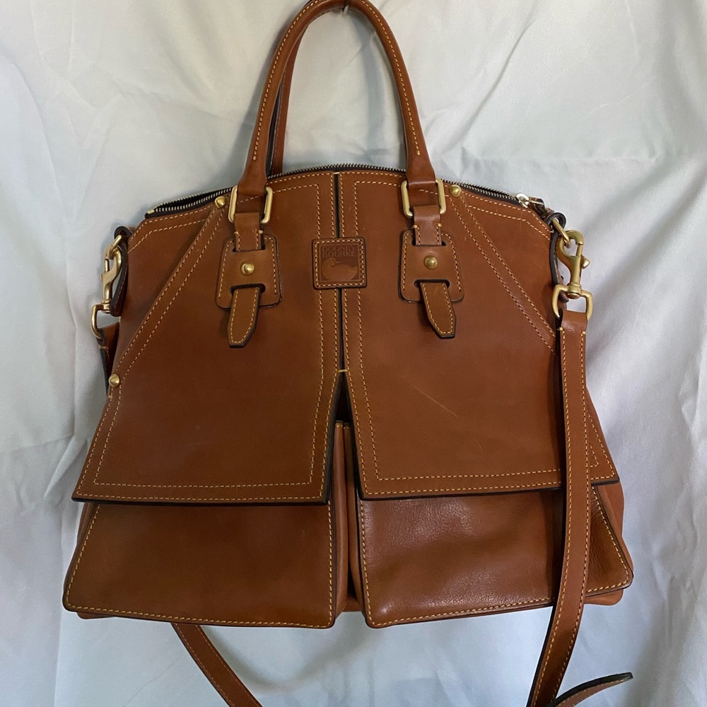 Dooney Clayton Florentine